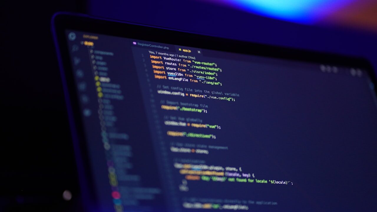 Why Learn Data Structures — Array, Stack, and Queue Made Simple
